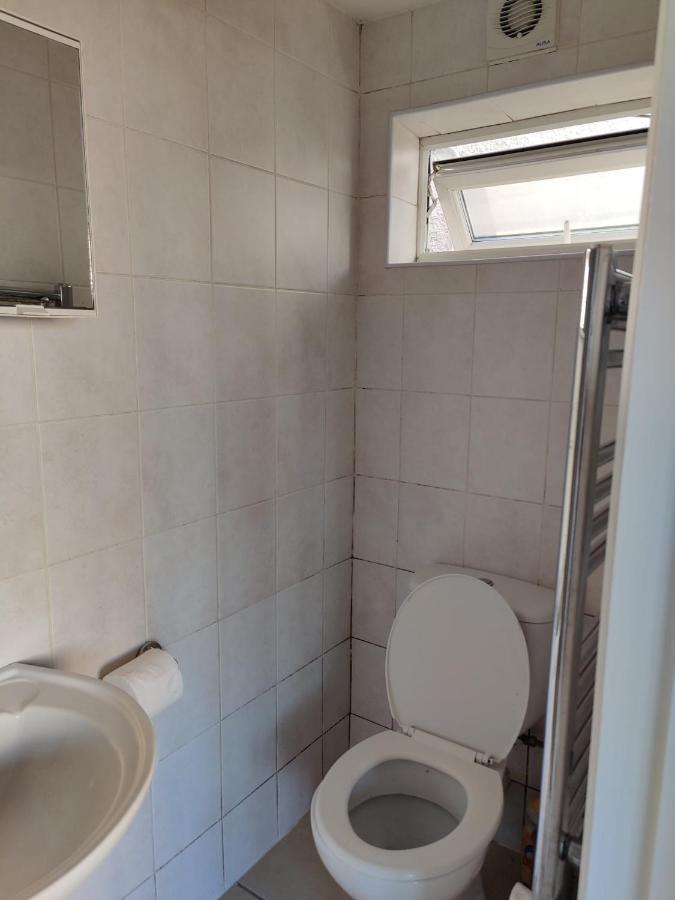 Studio On Golders Green Road Apartment London Ngoại thất bức ảnh