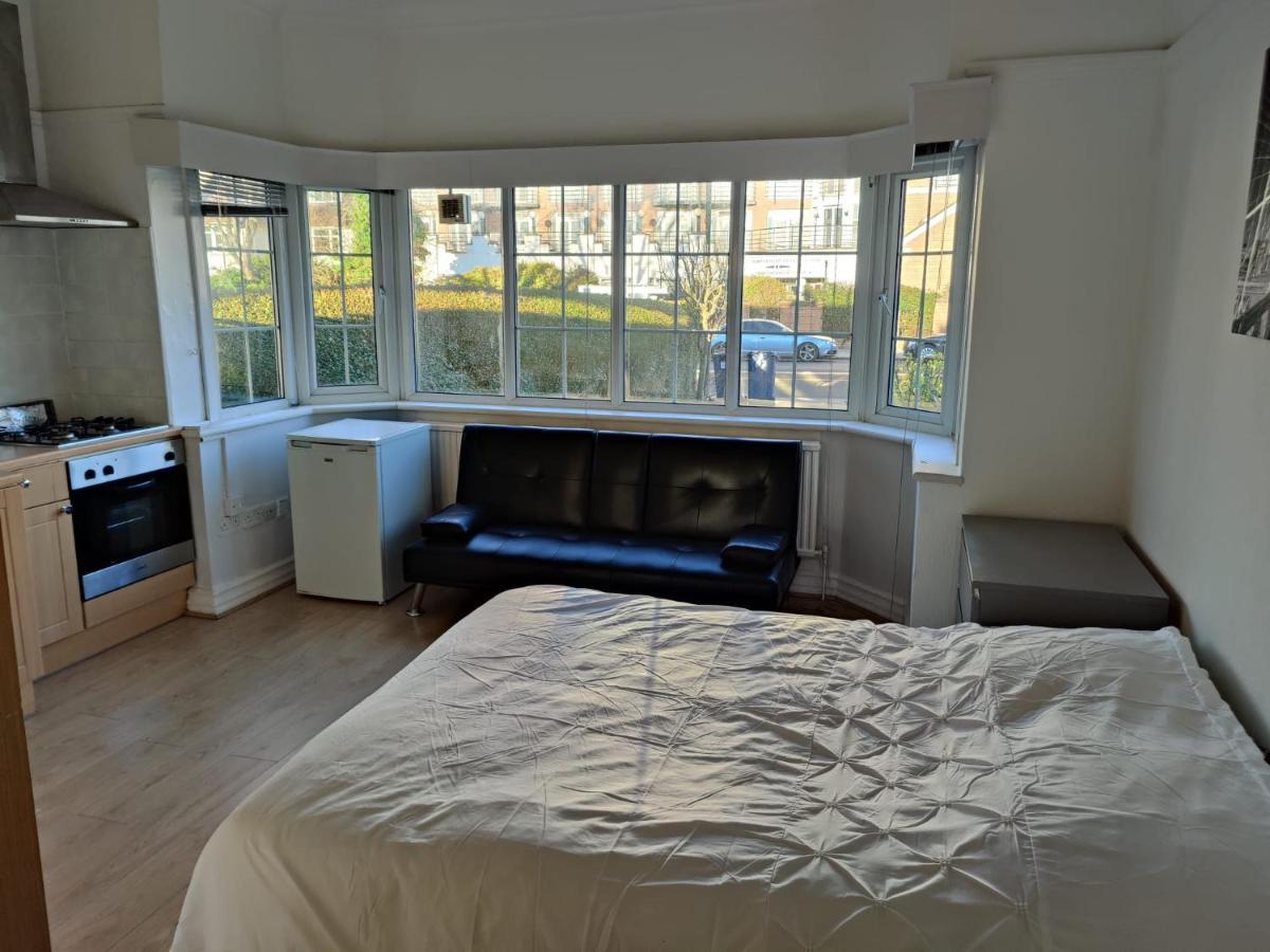 Studio On Golders Green Road Apartment London Ngoại thất bức ảnh